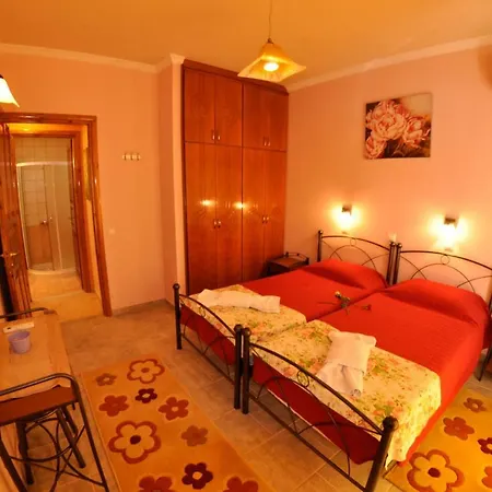 Irini Kiki * Agios Georgios Pagon