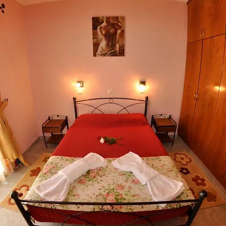 Irini Kiki * Agios Georgios Pagon