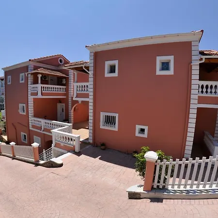 Irini Kiki Appartamento Agios Georgios Pagon
